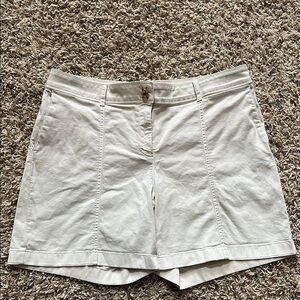 J Jill Cream Shorts